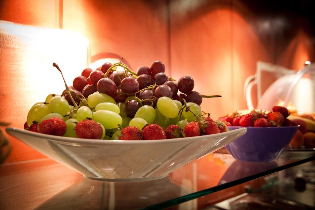 Alti Hotel Bagneres-de-Luchon Екстер'єр фото