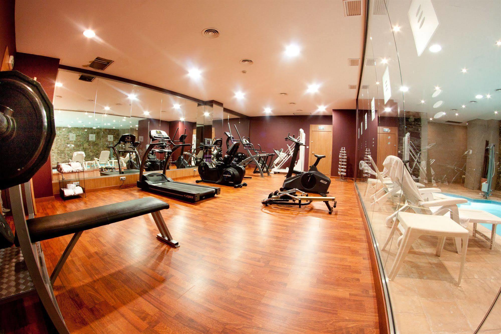 Alti Hotel Bagneres-de-Luchon Екстер'єр фото