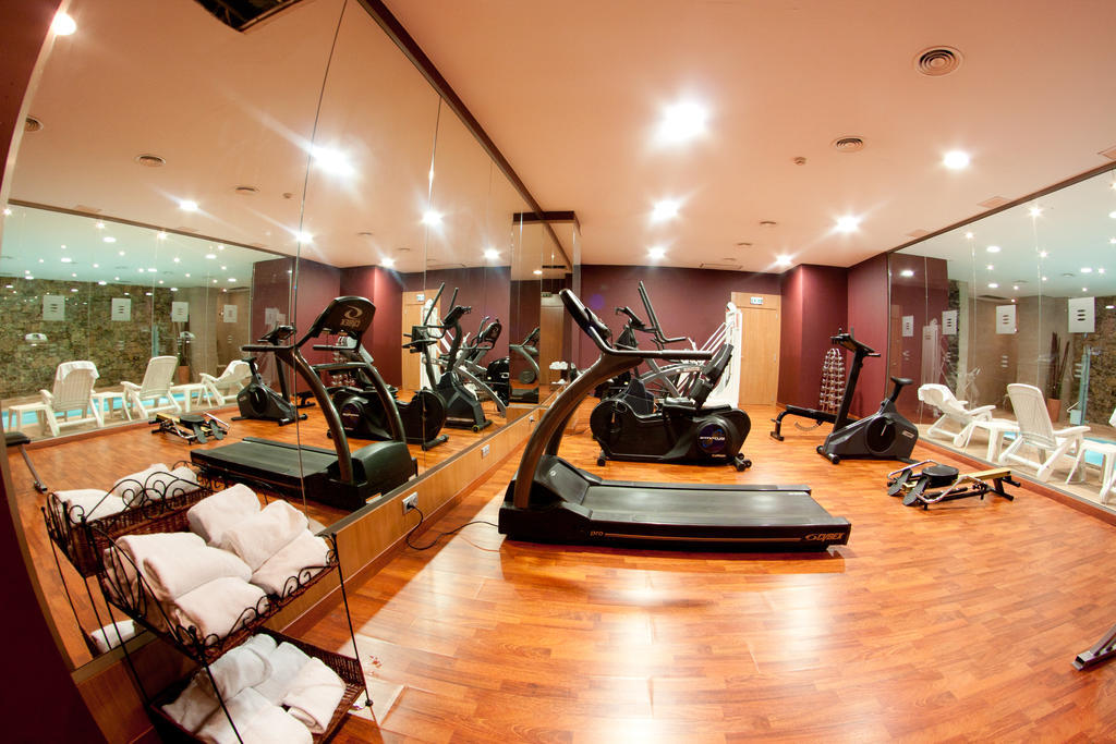 Alti Hotel Bagneres-de-Luchon Екстер'єр фото
