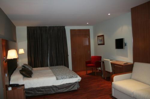Alti Hotel Bagneres-de-Luchon Екстер'єр фото