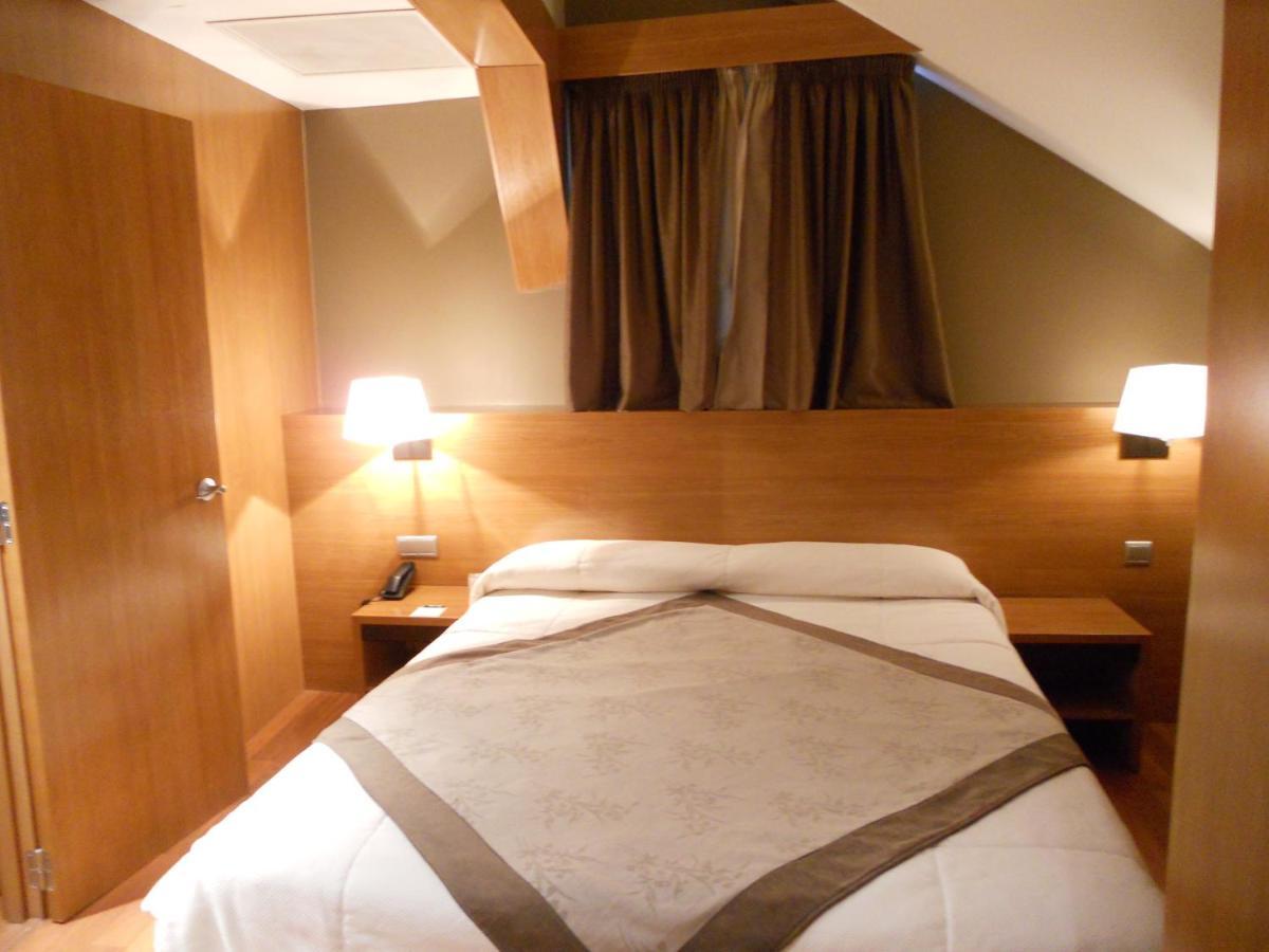 Alti Hotel Bagneres-de-Luchon Екстер'єр фото